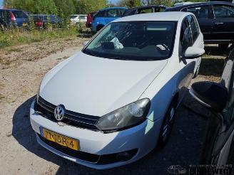 Vrakbiler auto Volkswagen Golf Golf VI (5K1), Hatchback, 2008 / 2013 1.2 TSI BlueMotion 2012/3
