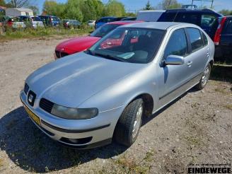 Vrakbiler auto Seat Leon Leon (1M1), Hatchback 5-drs, 1999 / 2006 1.8 20V 2001/3