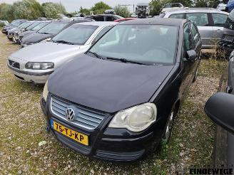 demontáž osobní automobily Volkswagen Polo Polo IV (9N1/2/3), Hatchback, 2001 / 2012 1.4 16V 2006/9