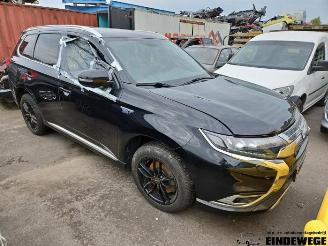 Uttjänta bilar auto Mitsubishi Outlander Outlander (GF/GG), SUV, 2012 / 2022 2.4 16V PHEV 4x4 2019/7