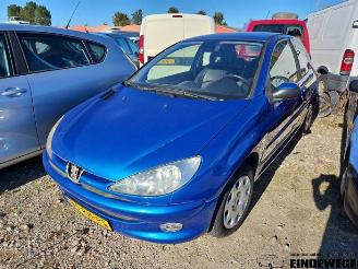 Uttjänta bilar auto Peugeot 206 206 (2A/C/H/J/S), Hatchback, 1998 / 2012 1.6 16V 2005/5