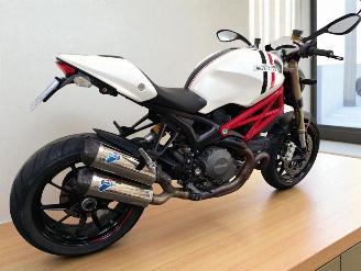 Ducati Monster 1100  picture 5