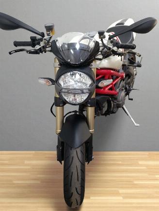 Ducati Monster 1100  picture 17
