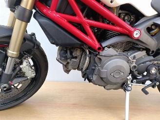 Ducati Monster 1100  picture 16
