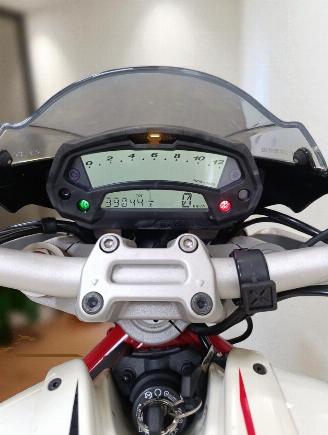 Ducati Monster 1100  picture 13