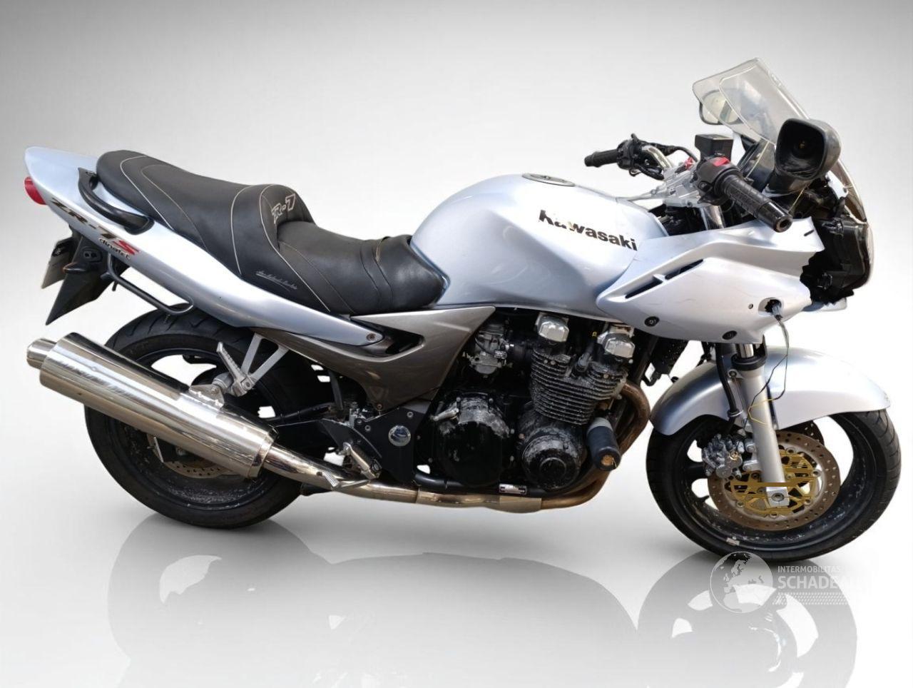 Kawasaki ZR - 7 