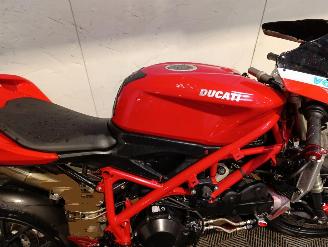 Ducati  1098 SUPERBIKE picture 23