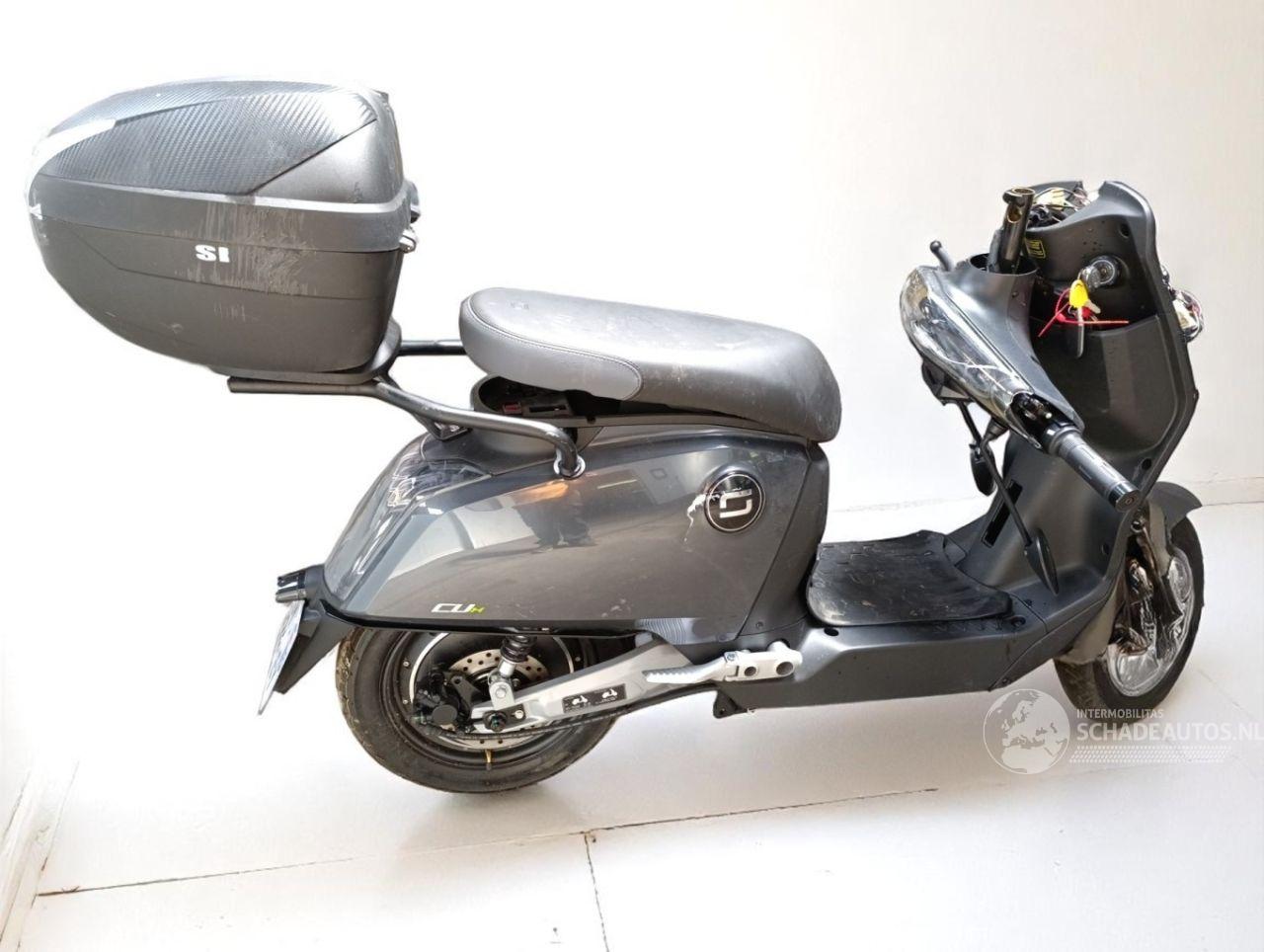 Super Soco  50