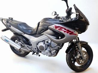 Yamaha TDM 850  picture 1