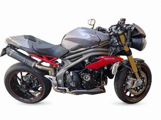 krockskadad bil motor Triumph Speed Triple  2016/9