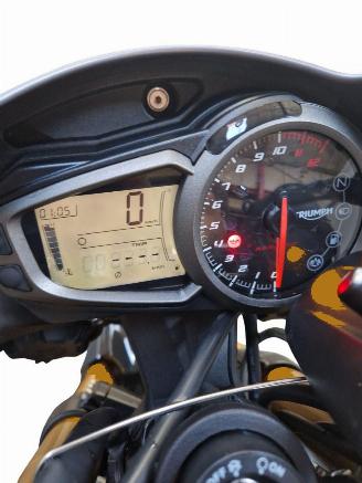 Triumph Speed Triple  picture 15