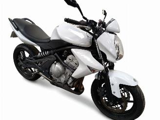 krockskadad bil motor Kawasaki ER - 6 N  2008/6