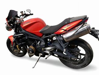Triumph Street Triple R picture 8