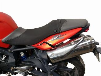 Triumph Street Triple R picture 21