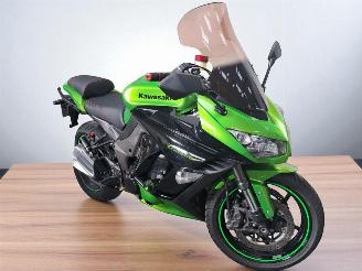 Vaurioauto  motor cycles Kawasaki Z 1000 SX 2012/11