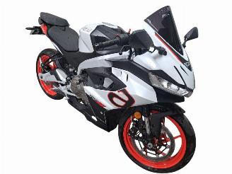 Aprilia  RS picture 1