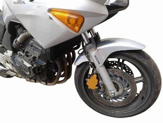 Honda CBF 600  picture 5