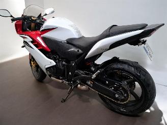 Honda CBR 600  picture 18