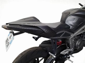 Triumph Street Triple  picture 22