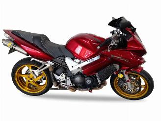Honda VFR 800  picture 1
