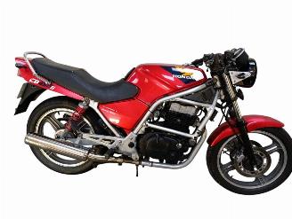 krockskadad bil motor Honda CB 450 S 1986/4