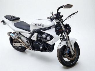 Yamaha FZ 6 Fazer  picture 1