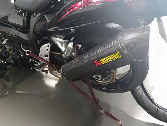 Suzuki GSX 1300 R picture 5