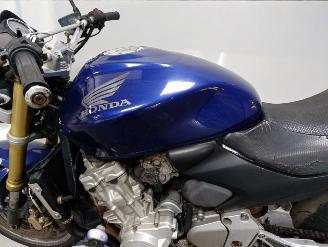 Honda CB 600 HORNET picture 16