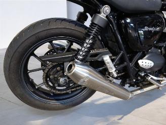 Triumph  STREET TWIN picture 10