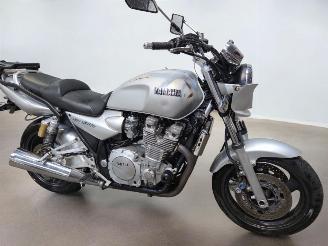 Yamaha XJR 1300  picture 1