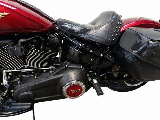 Harley-Davidson Softail HERITAGE CLASSIC FLHCS picture 8