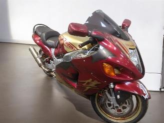 Suzuki GSX 1300 R picture 1