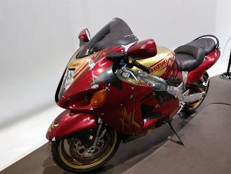 Suzuki GSX 1300 R picture 3