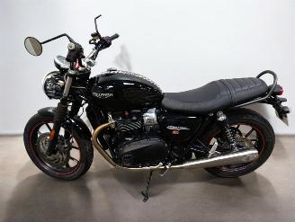 Triumph  STREET TWIN picture 7