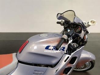 Honda CBR 1000  picture 16