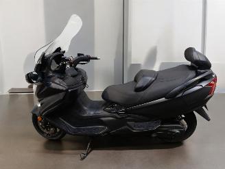 Suzuki  BURGMAN picture 3