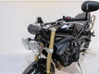 Triumph Street Triple  picture 12