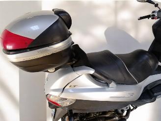 Piaggio  MP3 picture 15