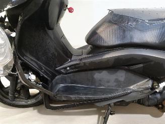 Yamaha Xmax  picture 6
