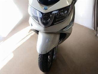 Yamaha  X10 picture 6