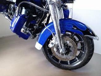 Harley-Davidson Electra Glide ULTRA CLASSIC picture 21