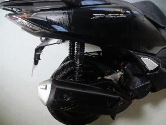 Honda  PCX picture 14