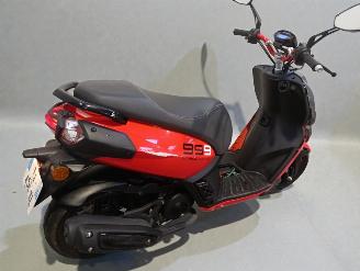 Peugeot  STREET ZONE picture 13