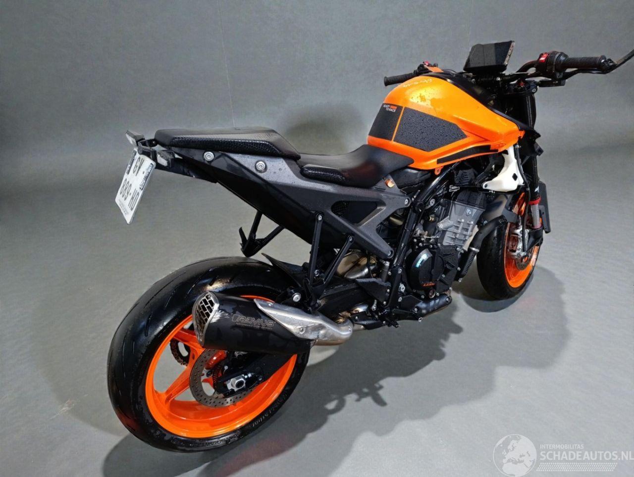 KTM 990 Super Duke 