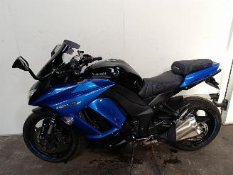 Kawasaki Z 1000 SX picture 3