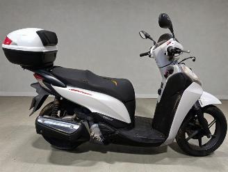 Honda  SH A picture 20