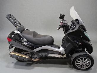 Piaggio  MP3 picture 1