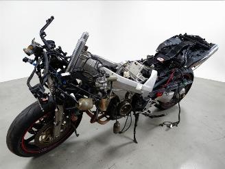 Honda VFR 800  picture 3