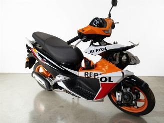 skadebil auto Honda Aygo NSC REPSOL 2016/2