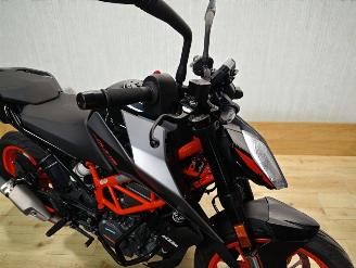 KTM 390 Duke  picture 13